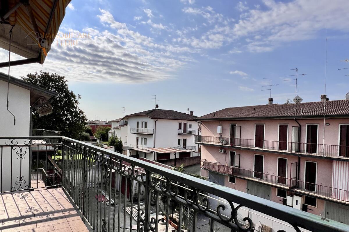 Villa bifamiliare Residenziali in vendita