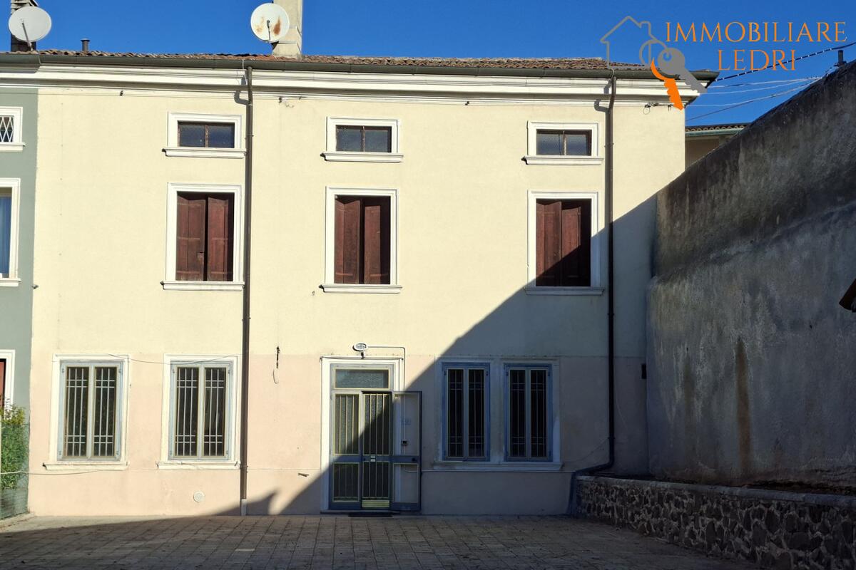 Rustico / Casale Residenziali in vendita