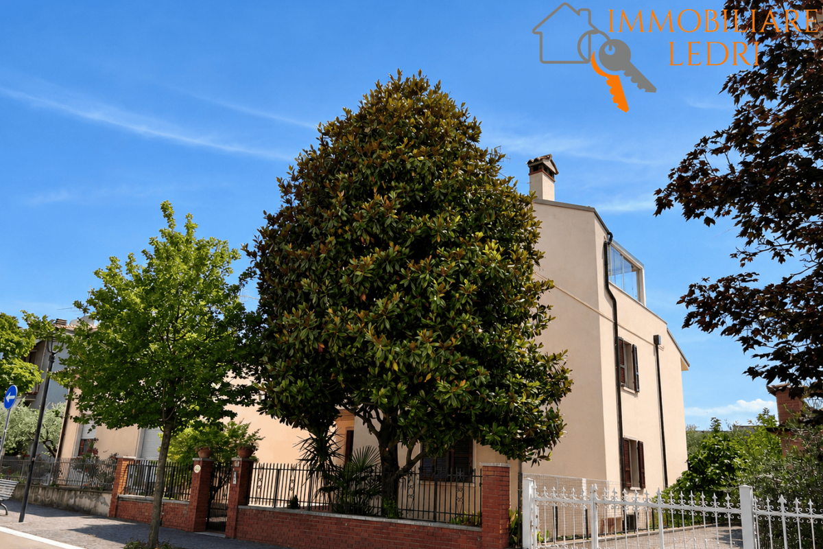 Villa Residenziali in vendita