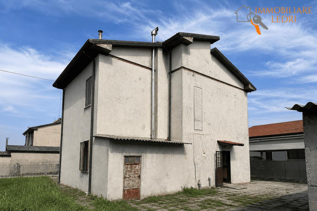 Casa indipendente Residenziali in vendita