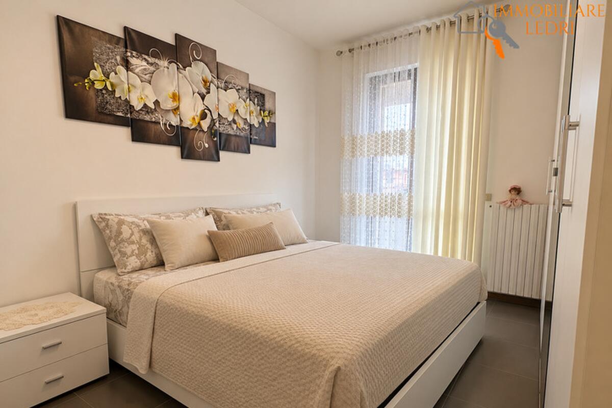 Villa bifamiliare Residenziali in vendita