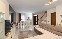 Villa bifamiliare Residenziali in vendita