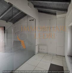 Ufficio Commerciali in vendita