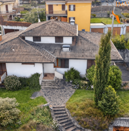 Agenzia immobiliare Ledri - Villa Residenziali in vendita