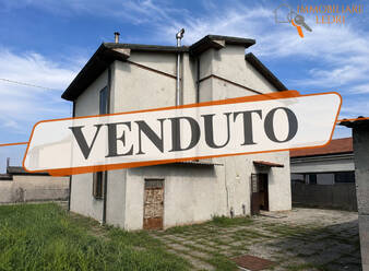 Agenzia immobiliare Ledri - Casa indipendente Residenziali in vendita